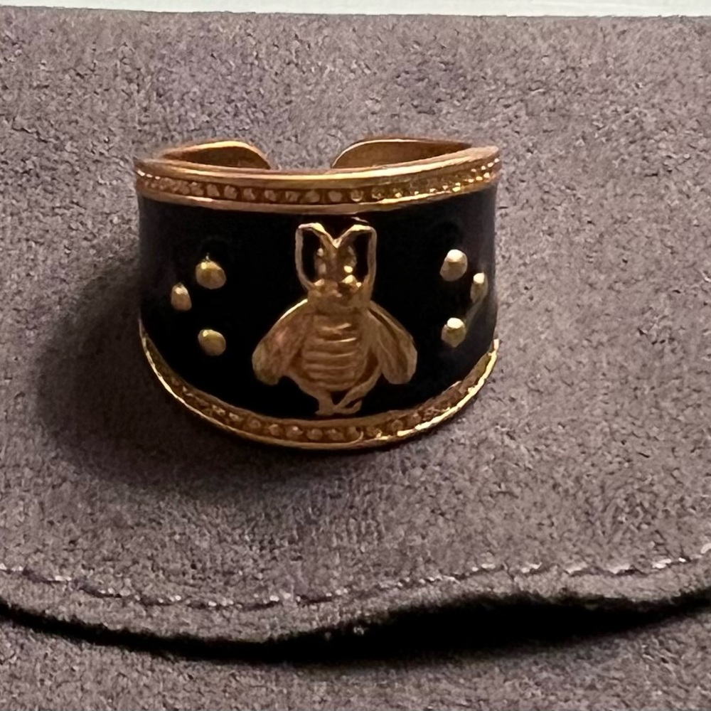 Julie Vos Bee Crest Ring Size 8